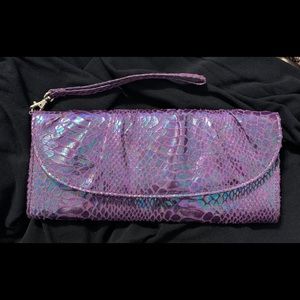 Mundi Iridescent Purple Clutch